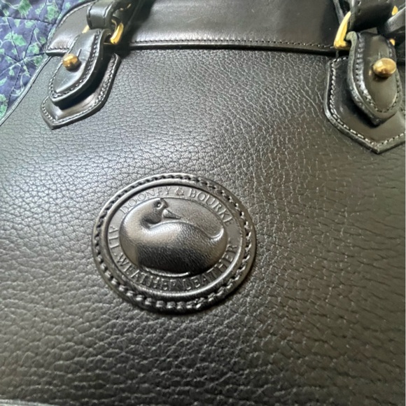 Vintage Dooney & Bourke Black AWL Shoulder Bag - Picture 3 of 15